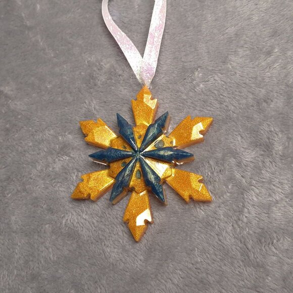 Handmade Snowflake Christmas Tree Ornaments Resin Ribbon Hangers Blue & Gold - Picture 2 of 7